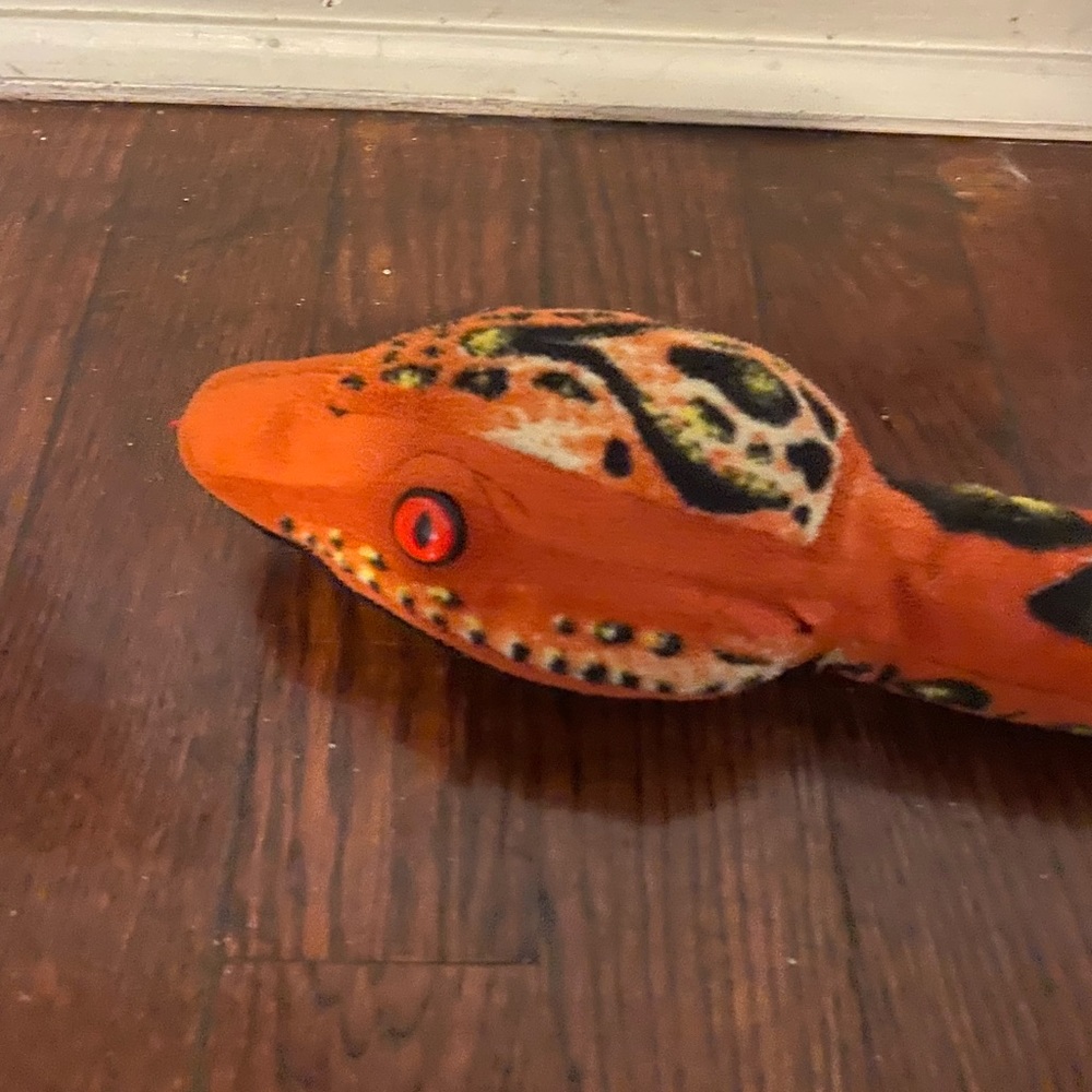 toy snake